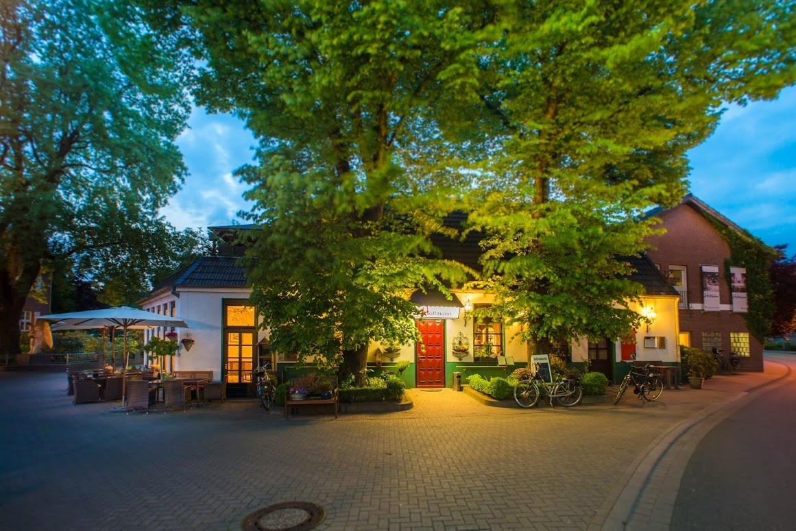 Gaststaette_aussen_20150527_DSC0128